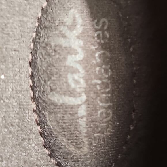 CLARKS BENDABLES BROWN HEELED LOAFERS BOOTIES LEATHER SIZE 8.5W - Picture 5 of 16